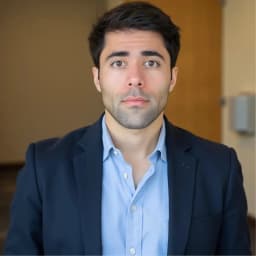 Kevin Amrelle, Founder